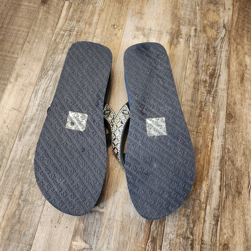 Skechers Vinyasa Glory Day Navy Blue Rhinestone Crystal Platform Wedge Sandals 9